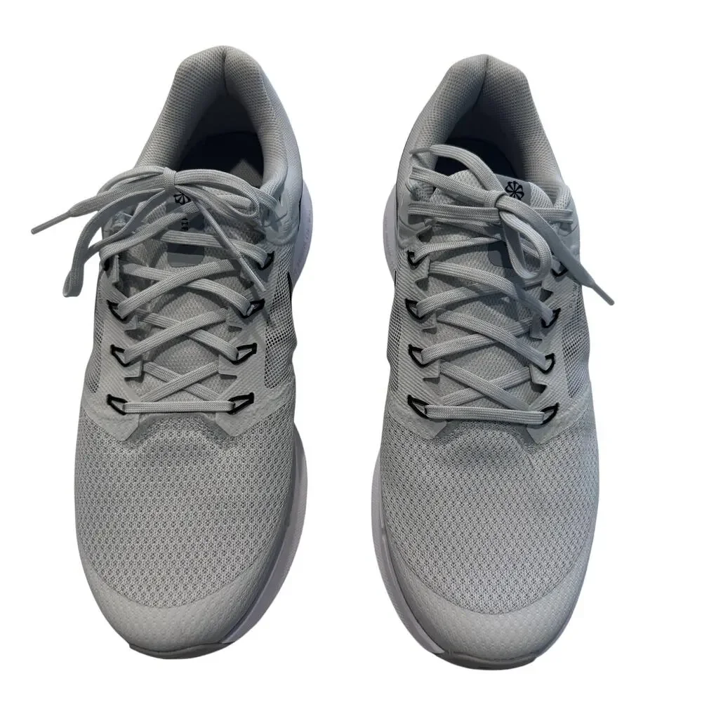Nike Run Swift 3 in Photon Dust/Black-White, Size 13 Wide